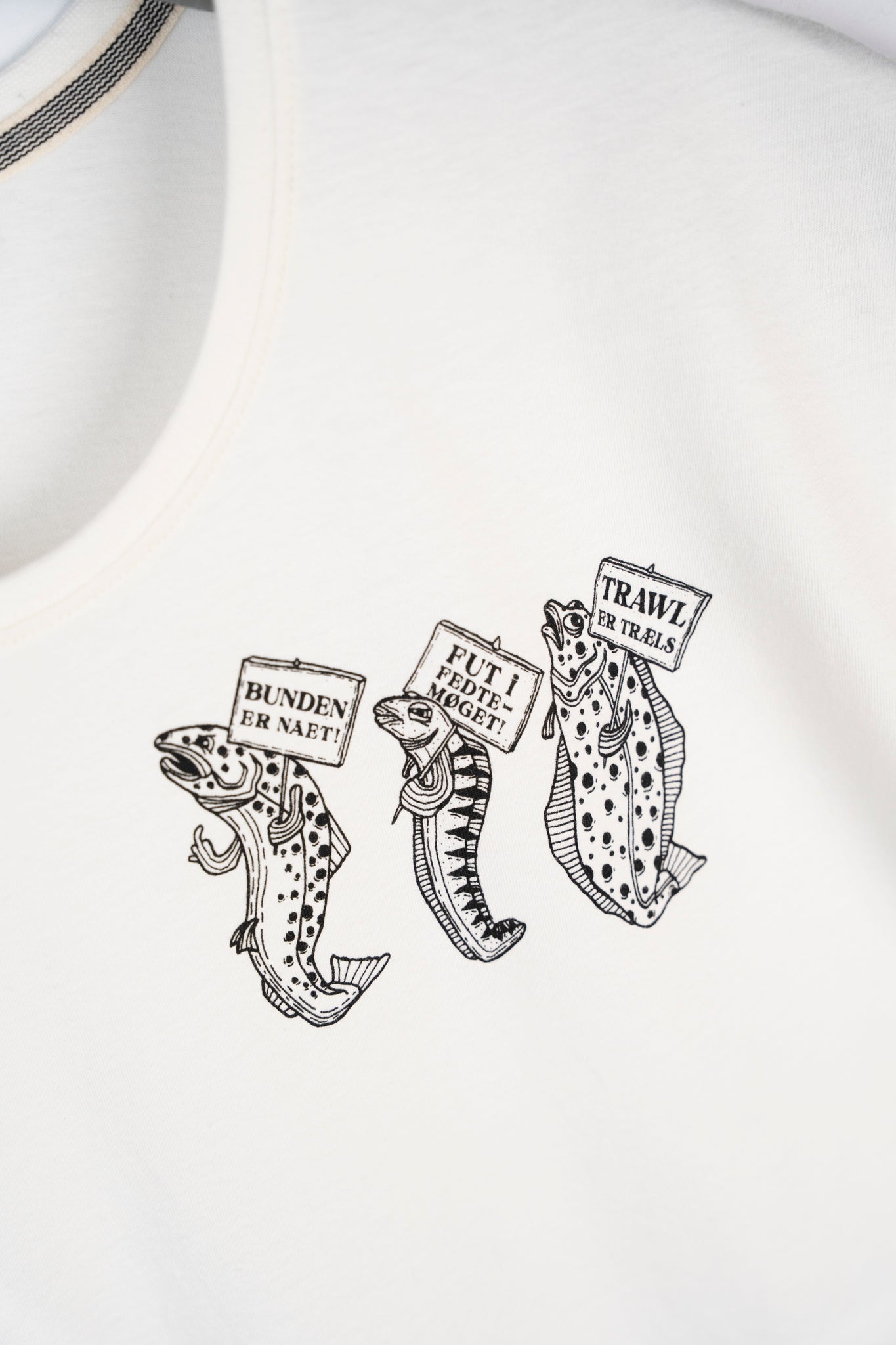 Fiskedemonstration T-shirt (Star White)