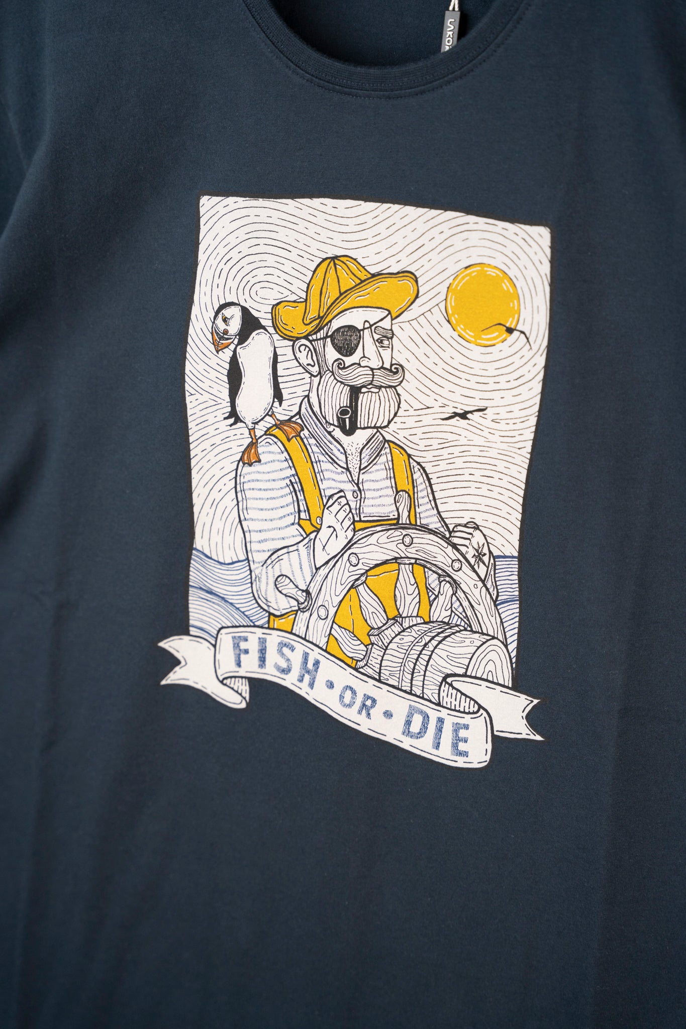 Seaparrot and Shipster T-shirt (Blueberry)