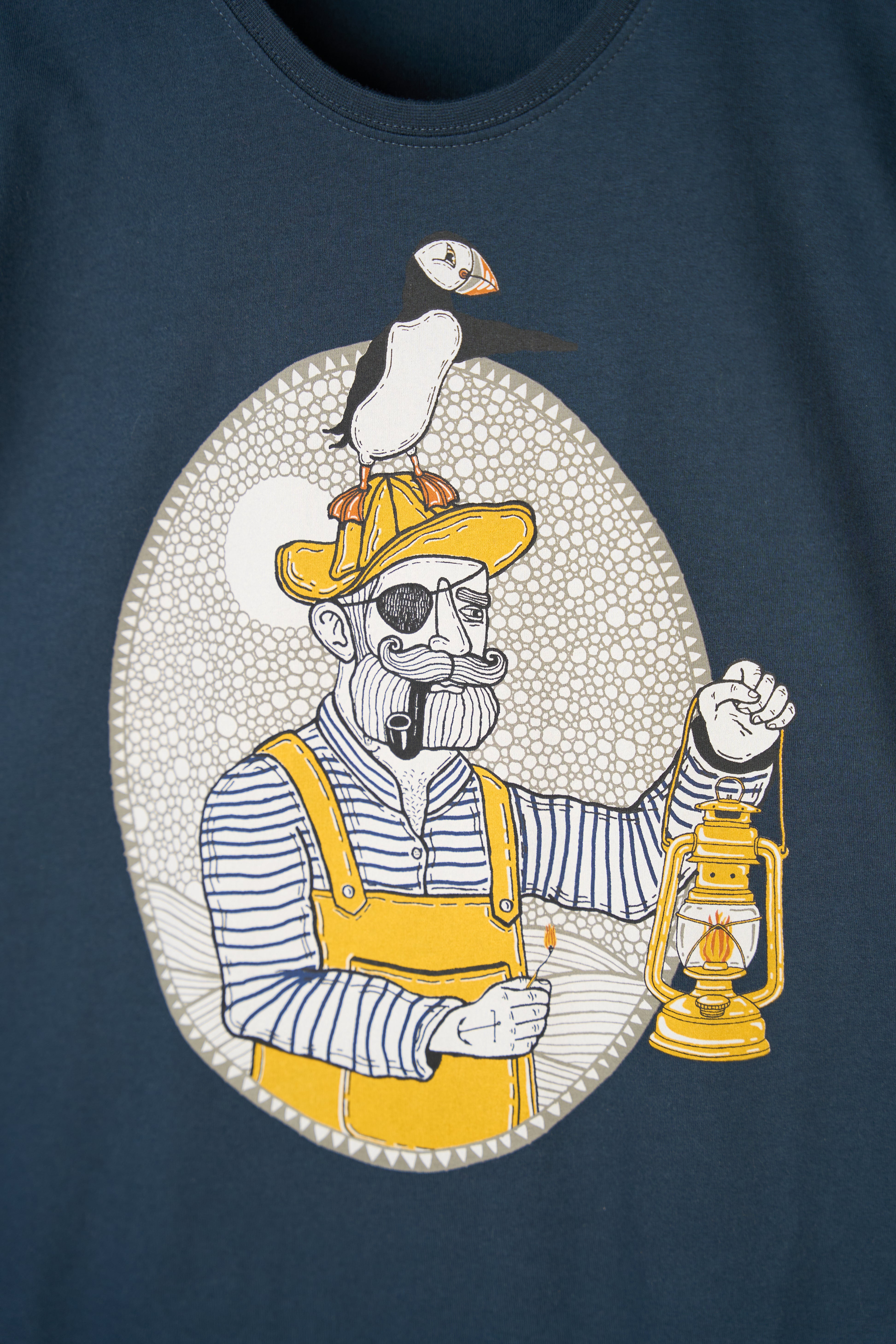 Light the Way T-shirt (Blueberry)