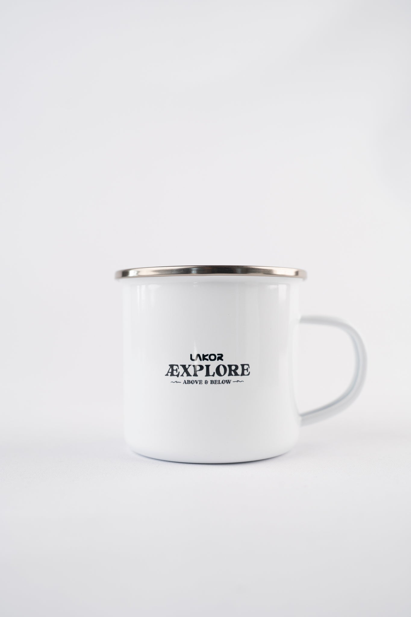LAKOR Clownfish Garden Enamel Mug Mug White