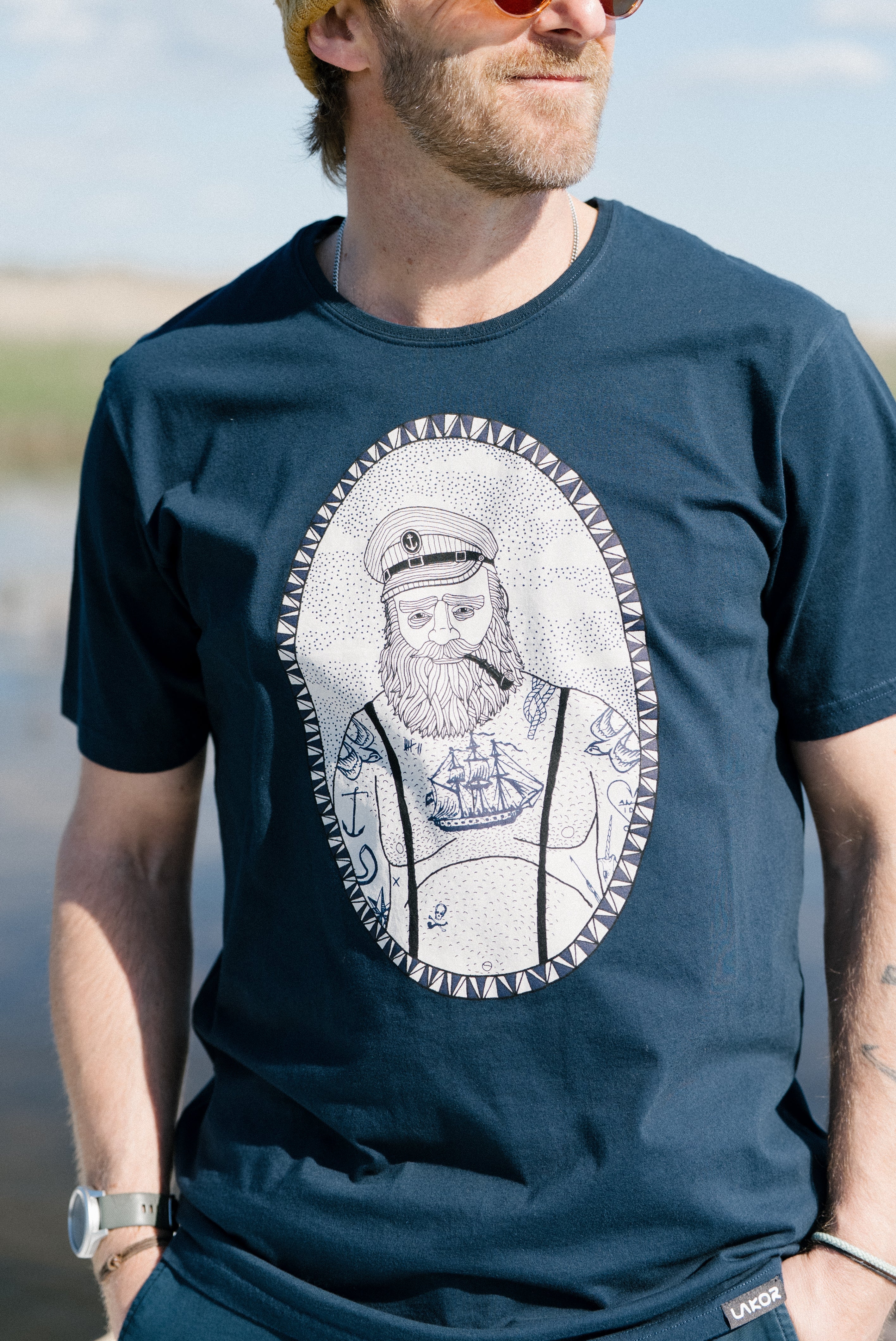 LAKOR Dad Bod T-shirt T-Shirt Blueberry