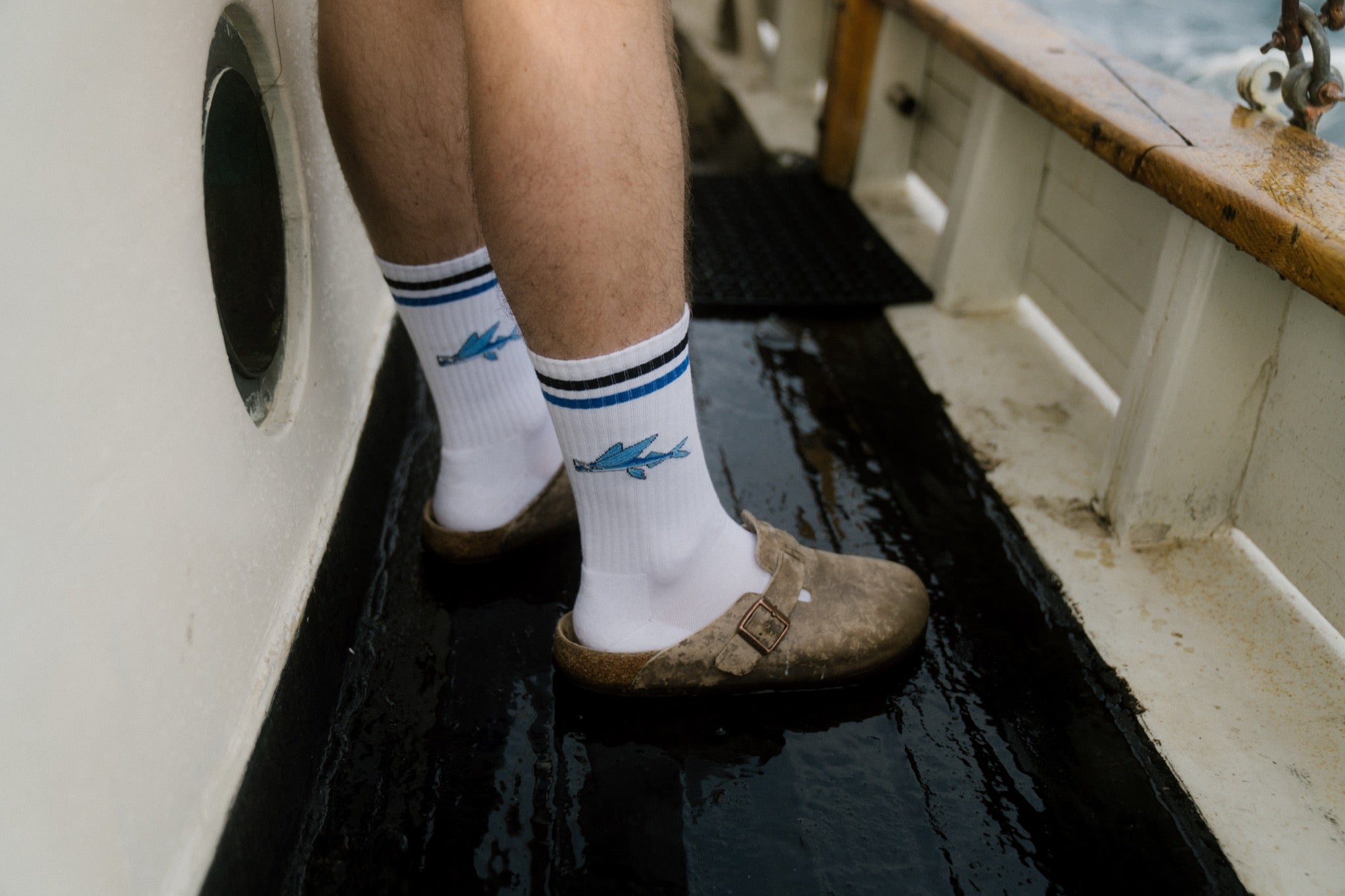 LAKOR Fly Fish Tennis Socks Tennis Socks White