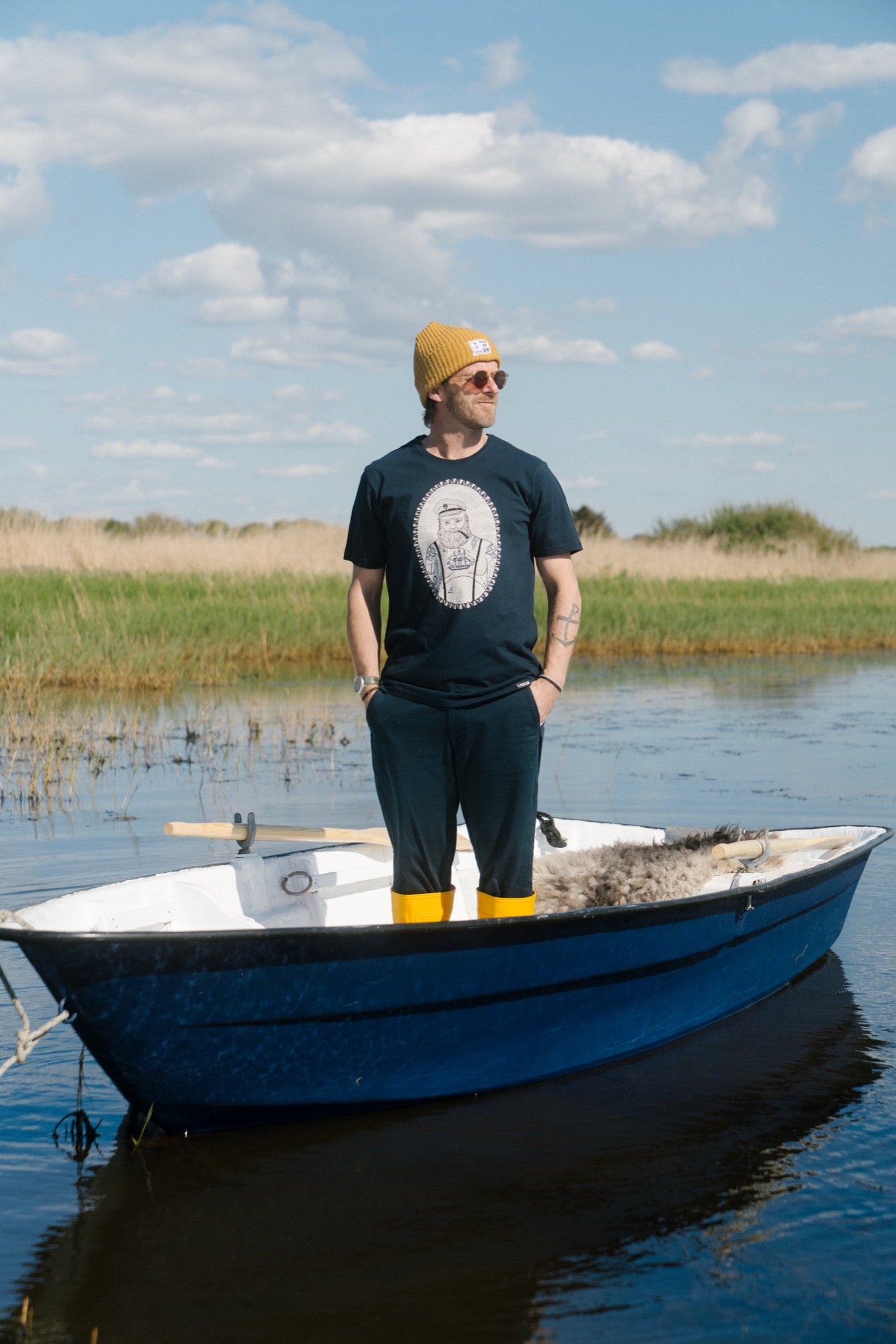 Dad Bod T-shirt (Blueberry)