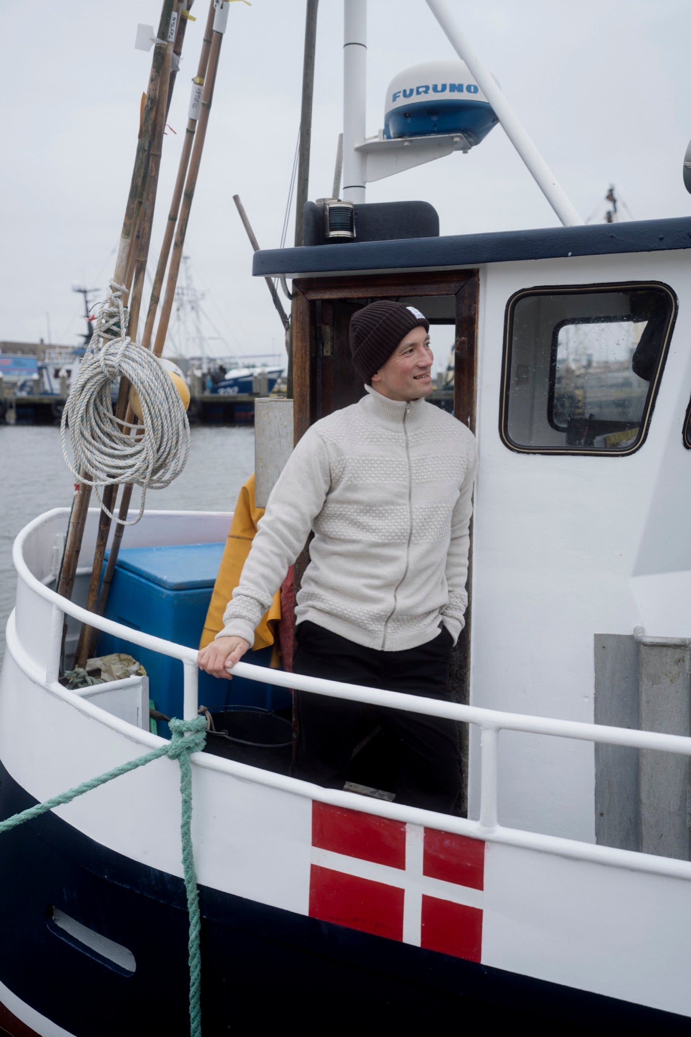 LAKOR Haddock Knit Knit Off White