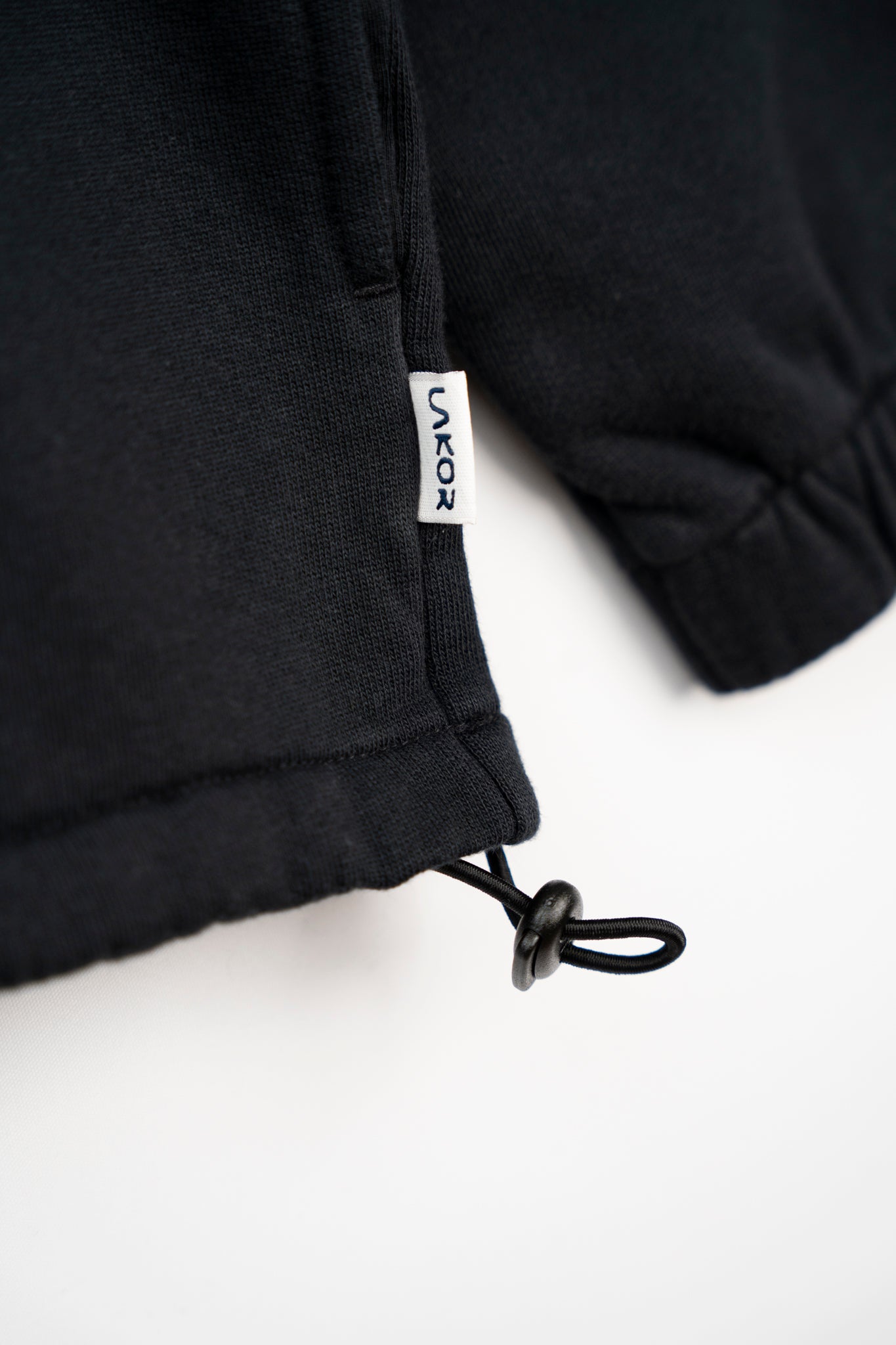 LAKOR Halfzip w. Wall of Wonder patch Sweatshirt Moonless Night