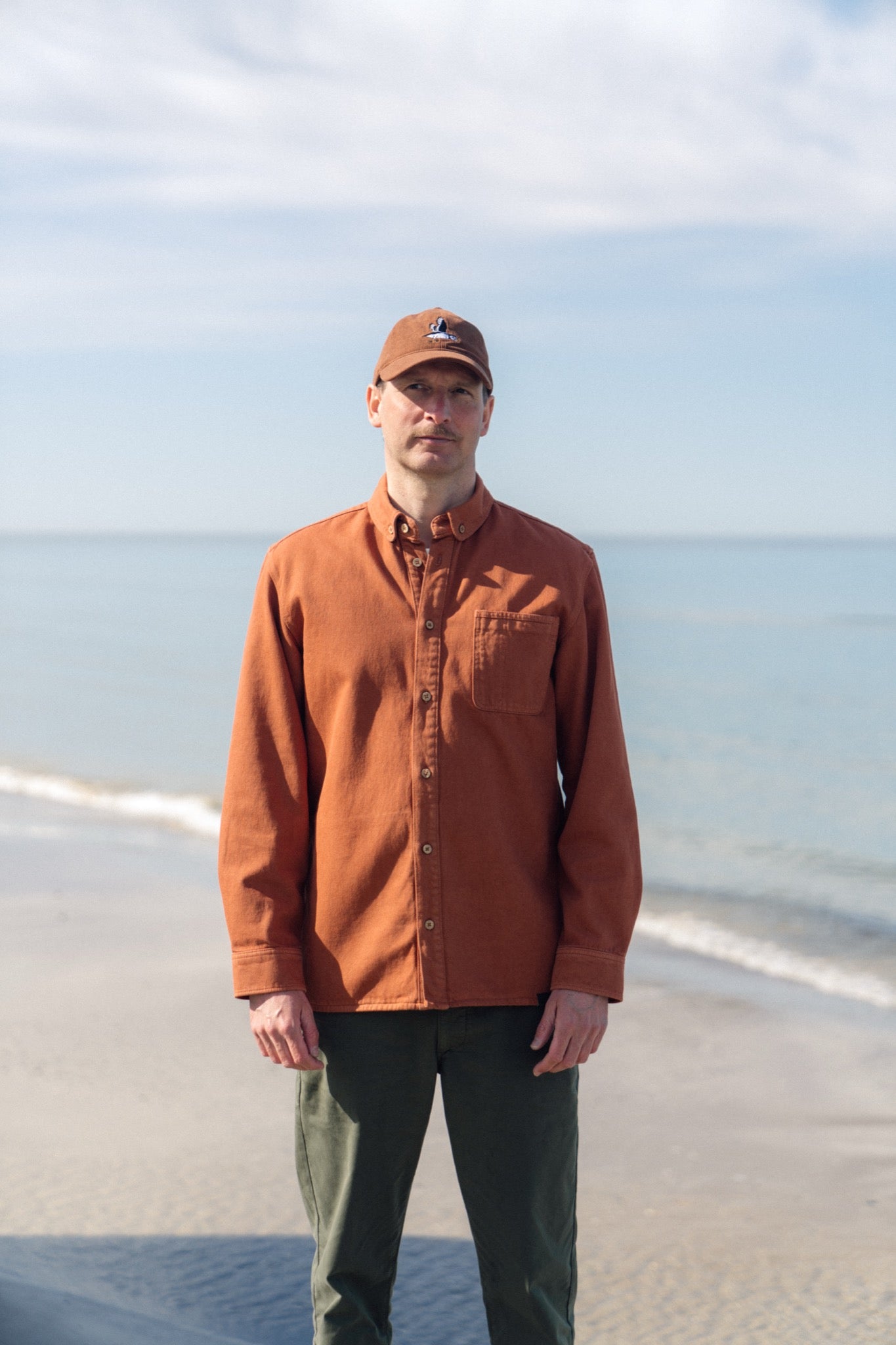 Flying Puffin Courd Cap (Brown)