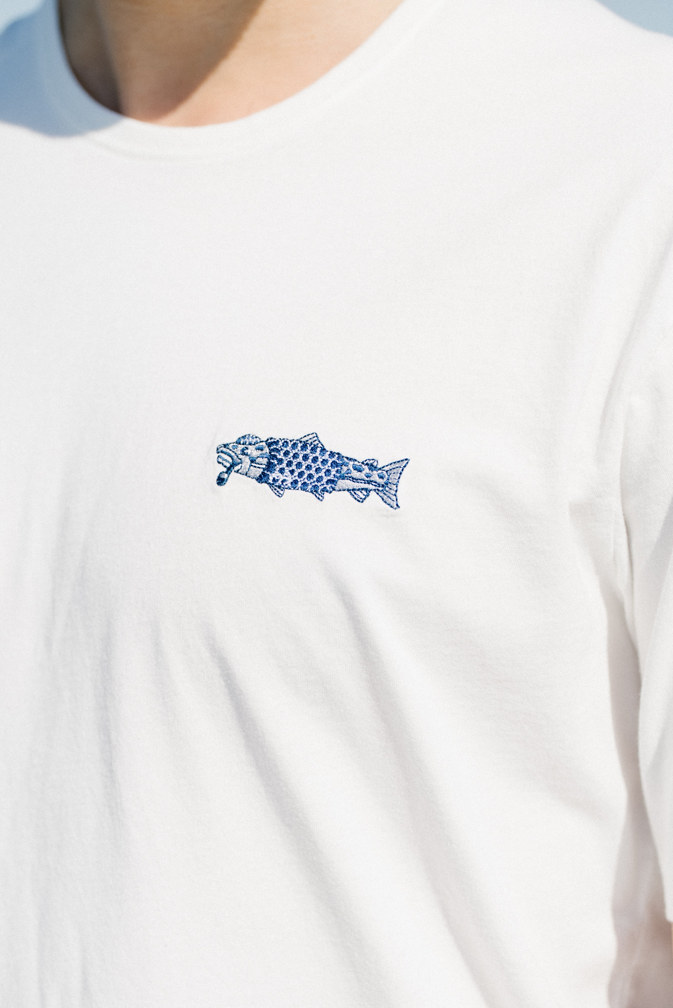 LAKOR Mini Smoking Salmon T-shirt T-Shirt Star White