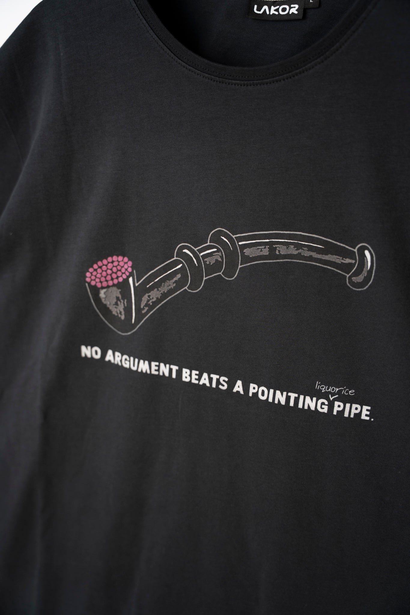 Lakridspibe T-shirt (Moonless Night)