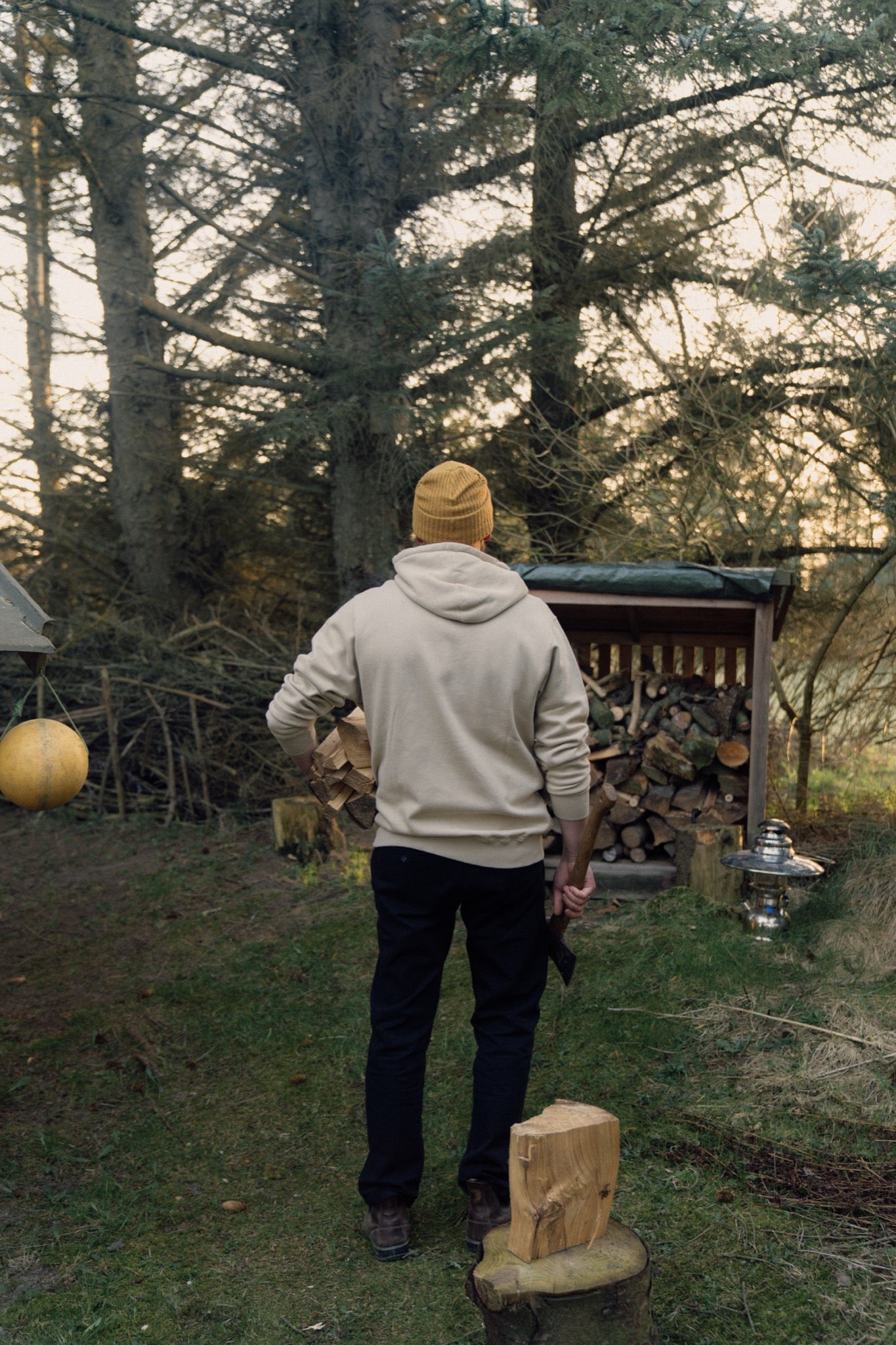 LAKOR Pathfinders Hoodie Sweatshirt White Pepper