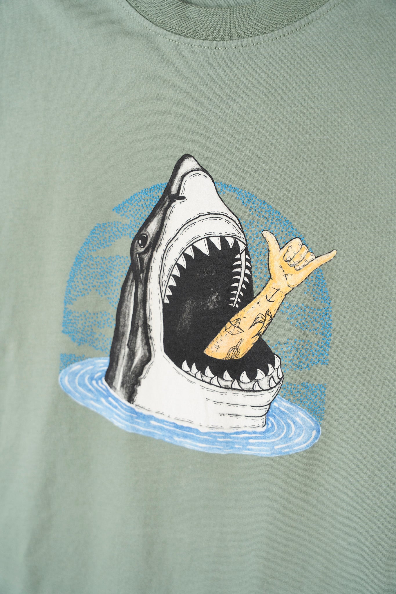 Shark Shaka T-shirt - Sea Spray