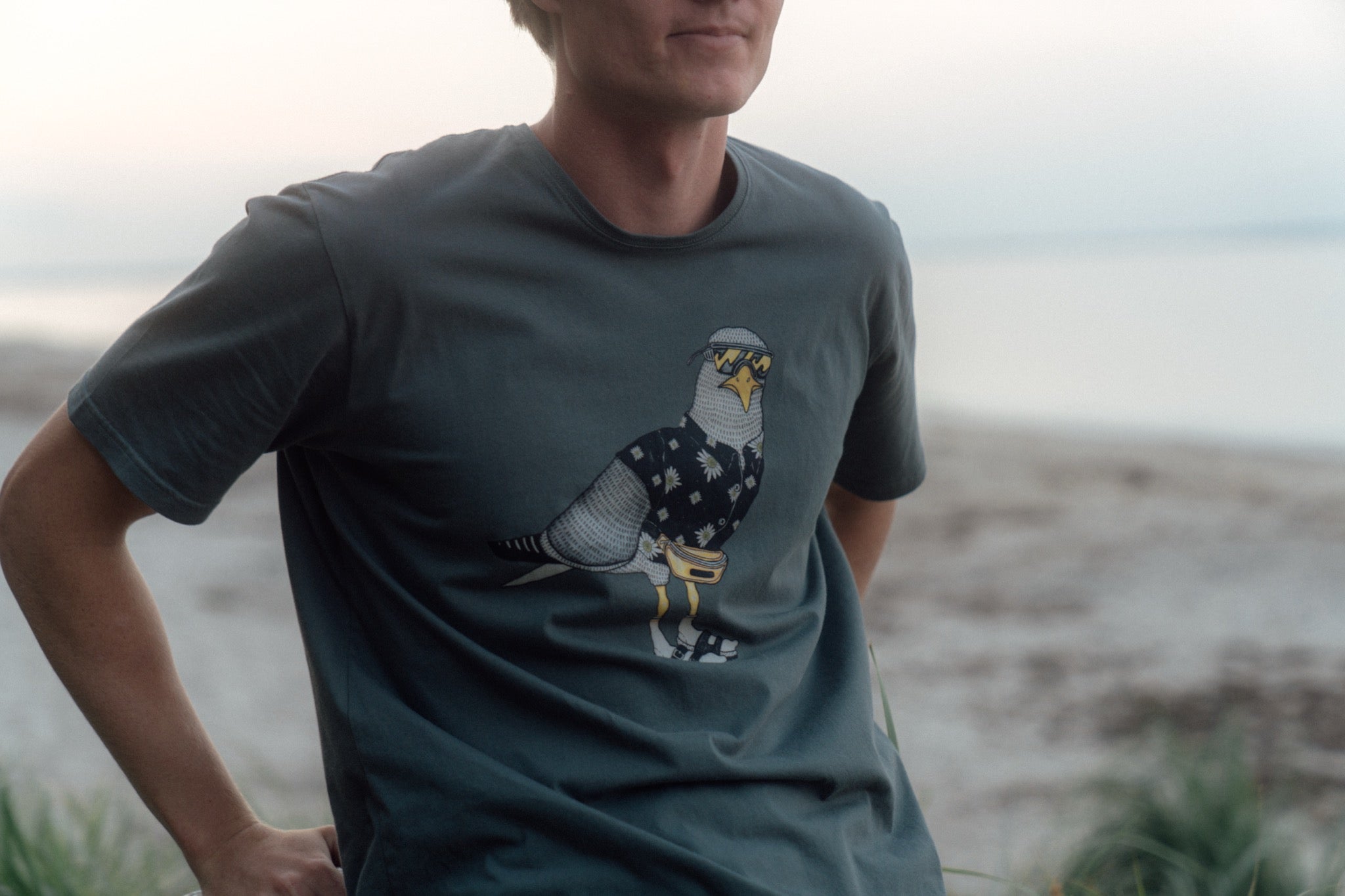 LAKOR Sightseer Seagull T-shirt T-Shirt Urban Chic